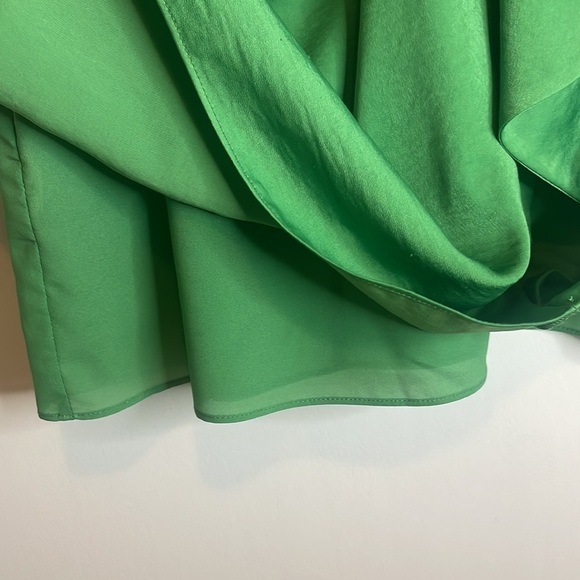 BCBGMAXAZRIA LARRE Strapless Ruffle Satin  Mini Dress, Prom/Grad Dress, Size 4 - Picture 5 of 7